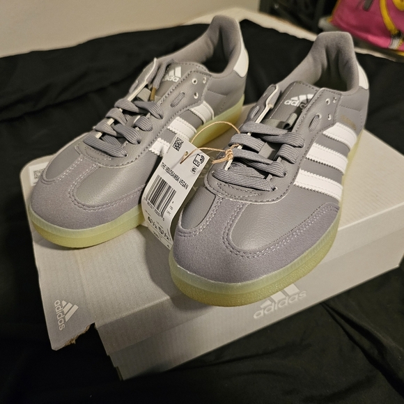 Adidas Velosamba Vegan Cycling Shoes - Picture 1 of 3